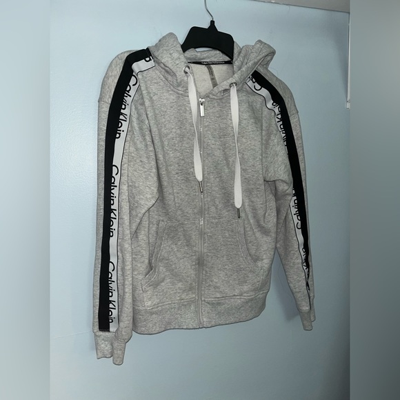 Calvin Klein jacket - Picture 5 of 6